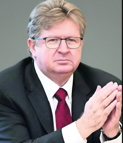 Germán Larrea Mota Velasco